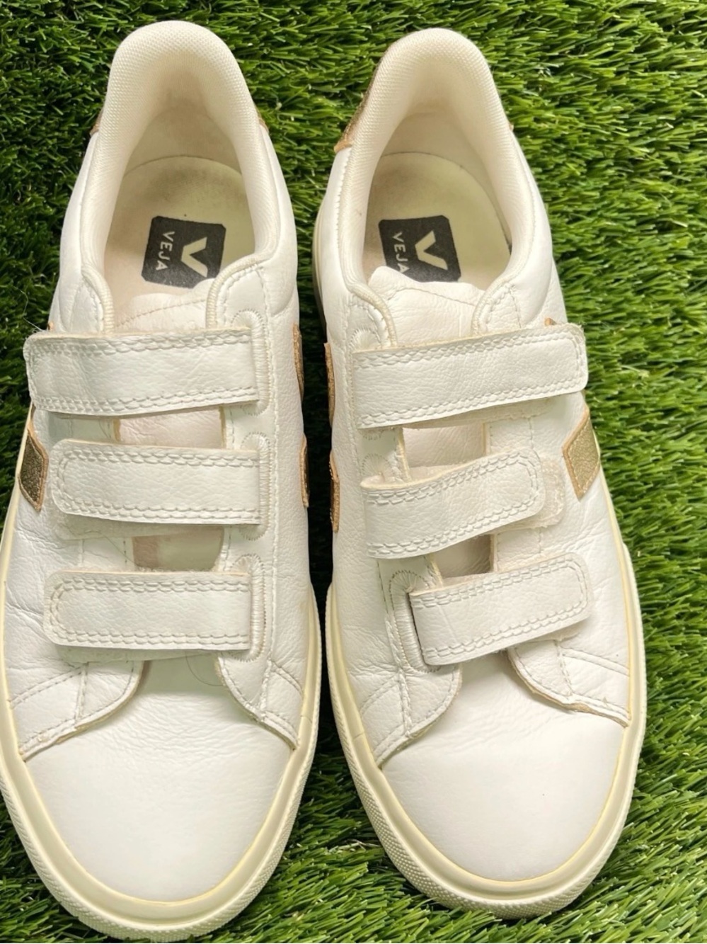 Veja White Sneakers with Gold V Logo - Picture 3 of 7